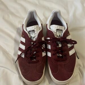 Adidas gazelles 8.5 woman's marroon